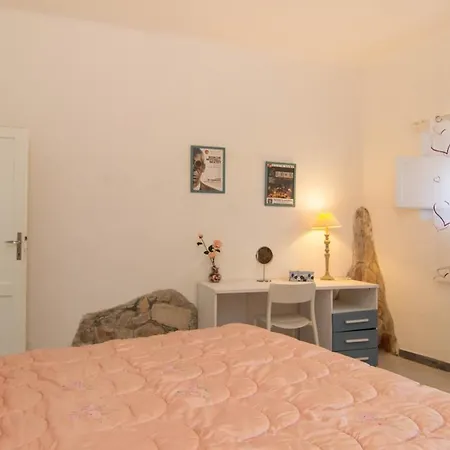 Fra I Cavalieri E I Miracoli A 2 Passi Da Tutto 公寓